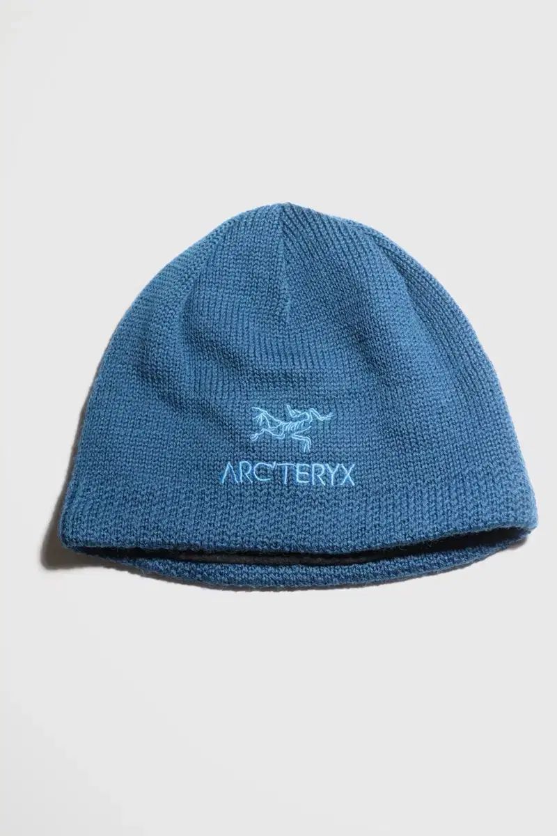 OS ARC'TERYX Classic ビーニー ポセイドン - メルカリ