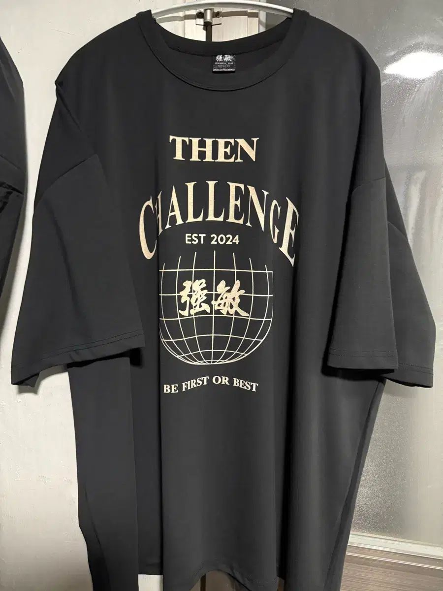 Bfob チャレンジ グラフィック オーバーサイズ 半袖Tシャツ xl