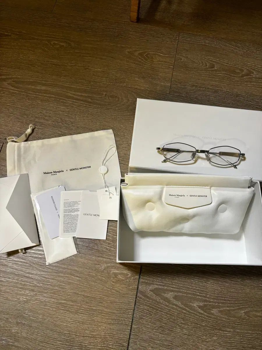 GENTLE MONSTER(ジェントルモンスター) Maison Margiela MM218-02 シルバー メガネ フルセット