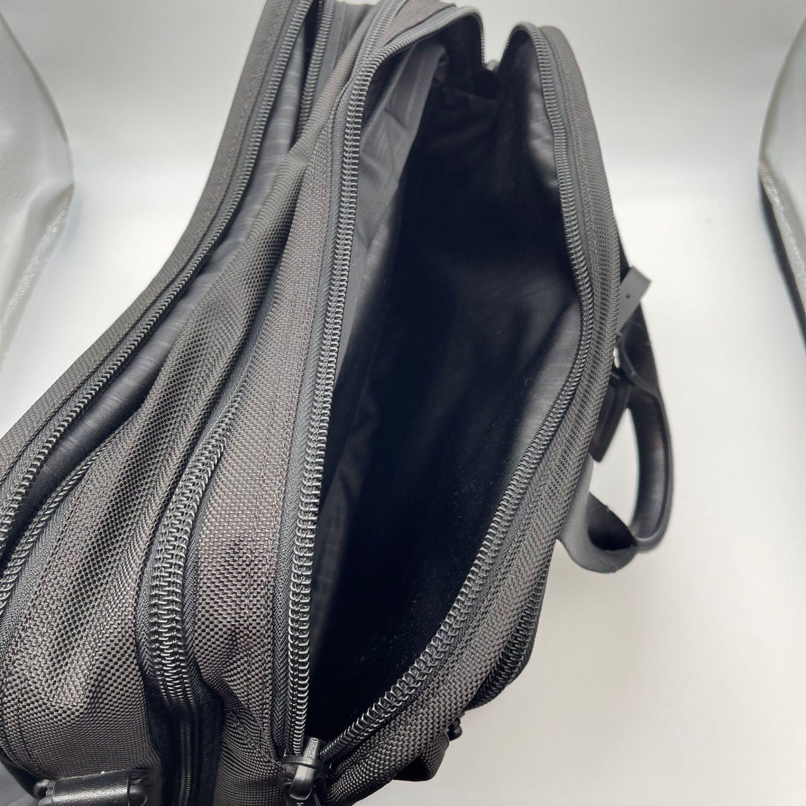 【極美品】TUMI SOPHNET ブリーフケース 2way エクスパンダブル ✨美品 TUMI エクスパンダブル 2WAYブリーフケース ポーチ付き Green