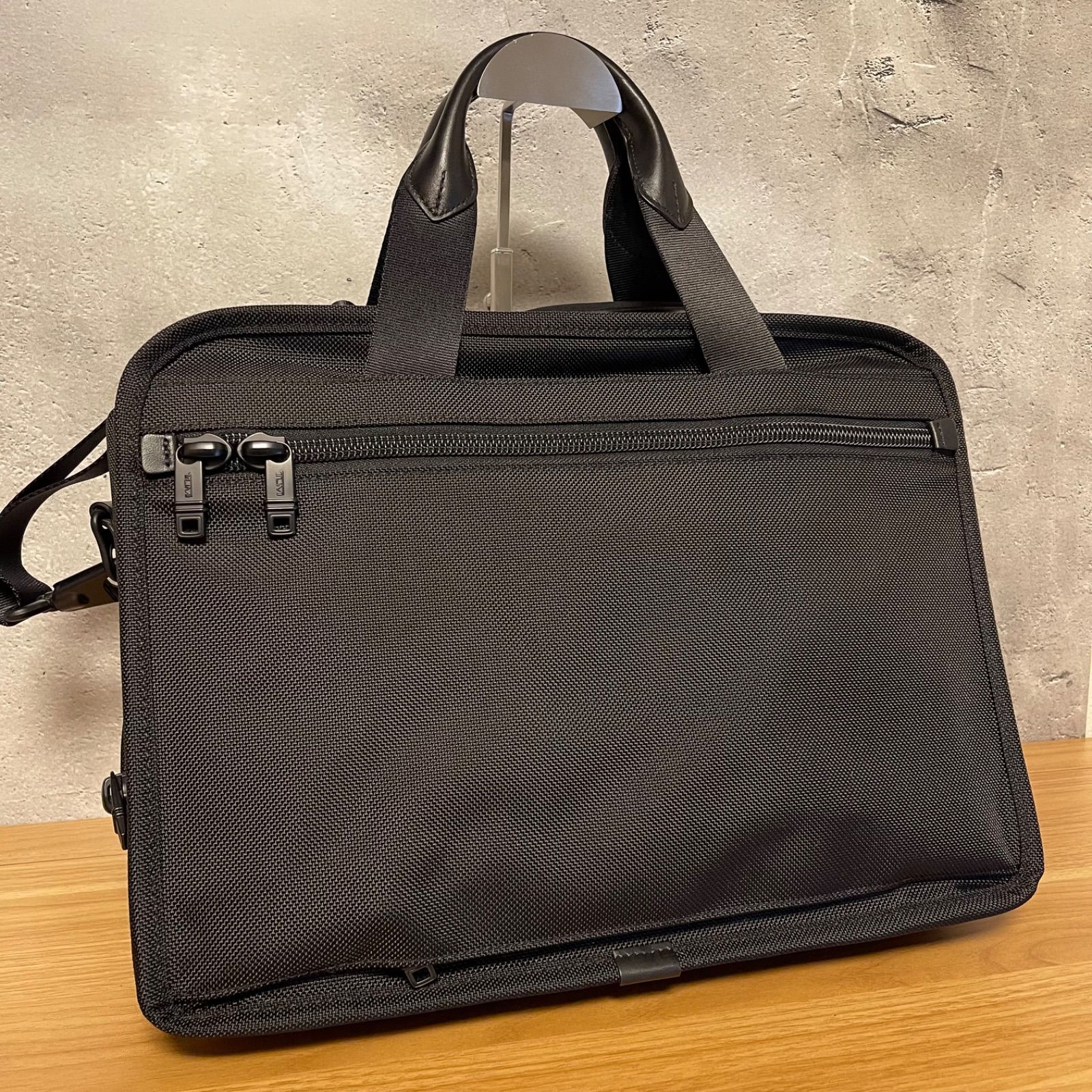 ✨美品 TUMI エクスパンダブル 2WAYブリーフケース ポーチ付き Green