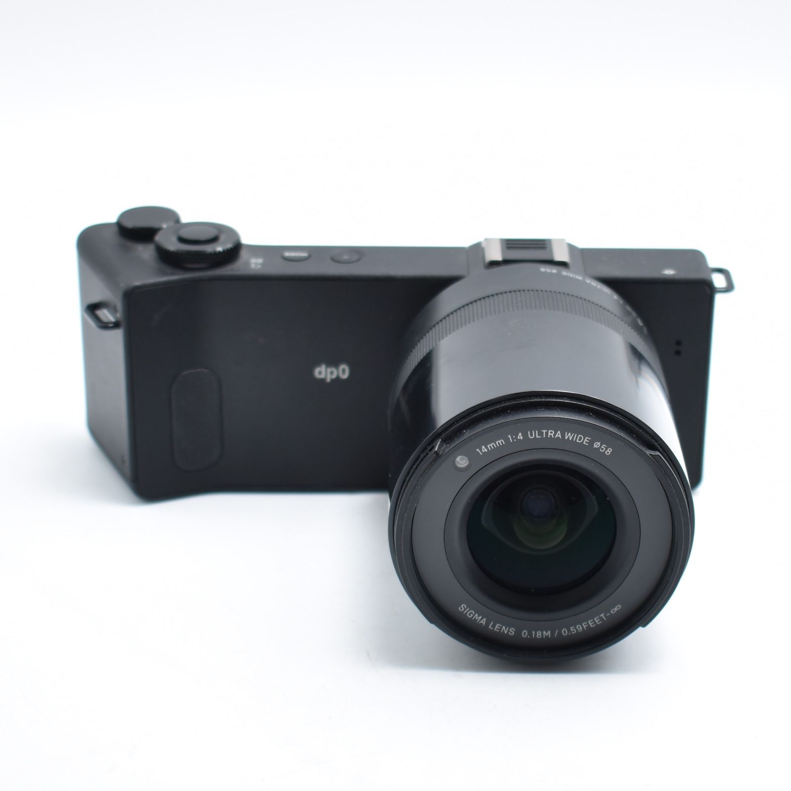 B#12354 SIGMA デジタルカメラ dp0Quattro FoveonX3 有効画素数2,900万画素