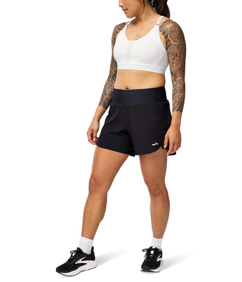 ブルックス レディース ボトムス ハーフパンツ・ショーツ ショートパンツ Brooks Chaser 5 Shorts 20 Black ブラック