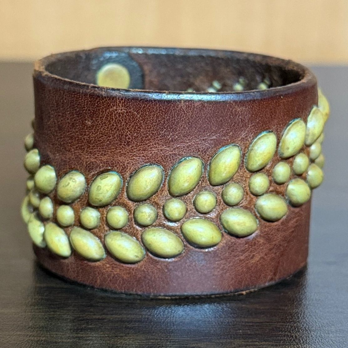 nonnative LAZY LINE スタッズ レザーバングル ブラウン