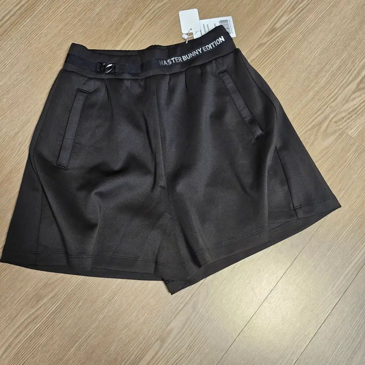 マスターバニーエディション レディース ゴルフ ハーフパンツ