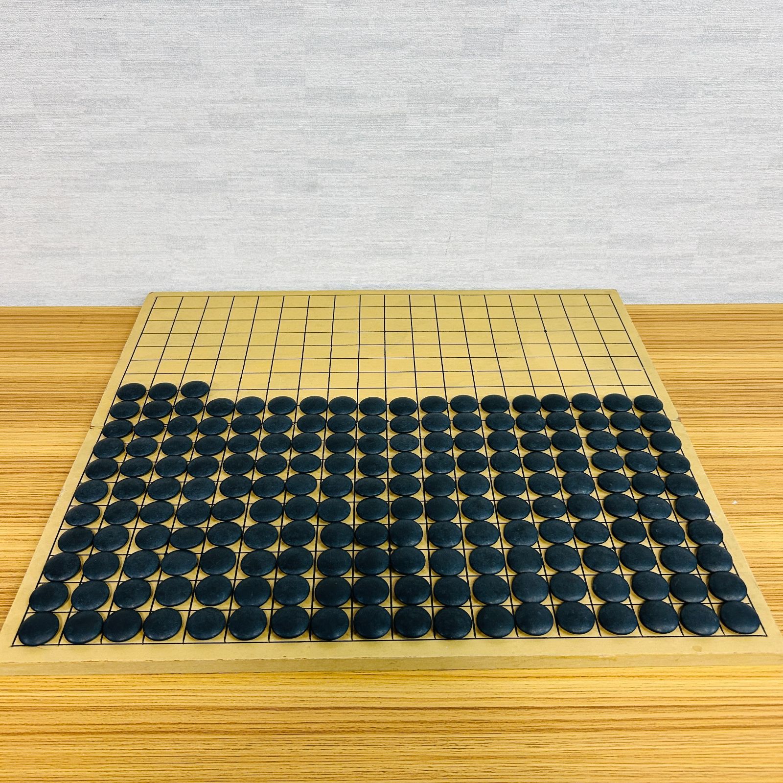 現状品】蛤碁石28号 那智黒石30号 白180個 黒183個 囲碁【碁笥付き