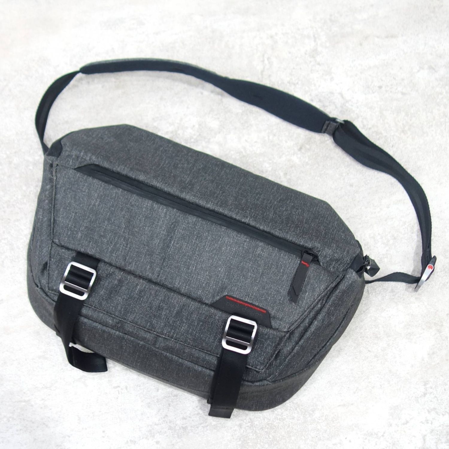 極美品 ピークデザイン Peak Design エブリデイスリング 10L チャ 11,700円