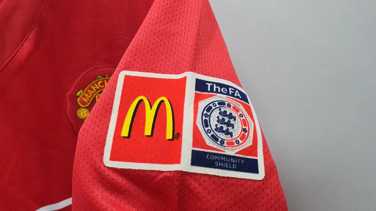 07 08 MANCHESTER UNITED FC HOME ウェイン・ルーニ UNI 105サイズ (横57 縦74)