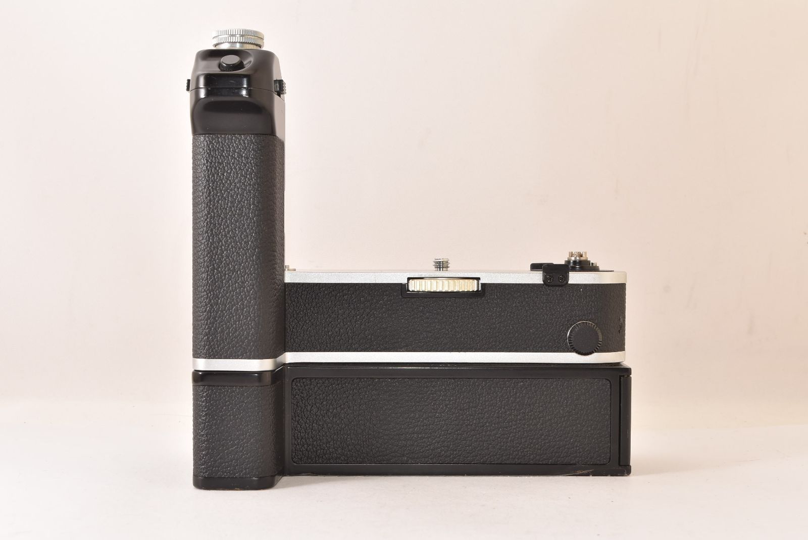 ★美品★ ニコン Nikon モータードライブ MD-2 + MB-1 2605019