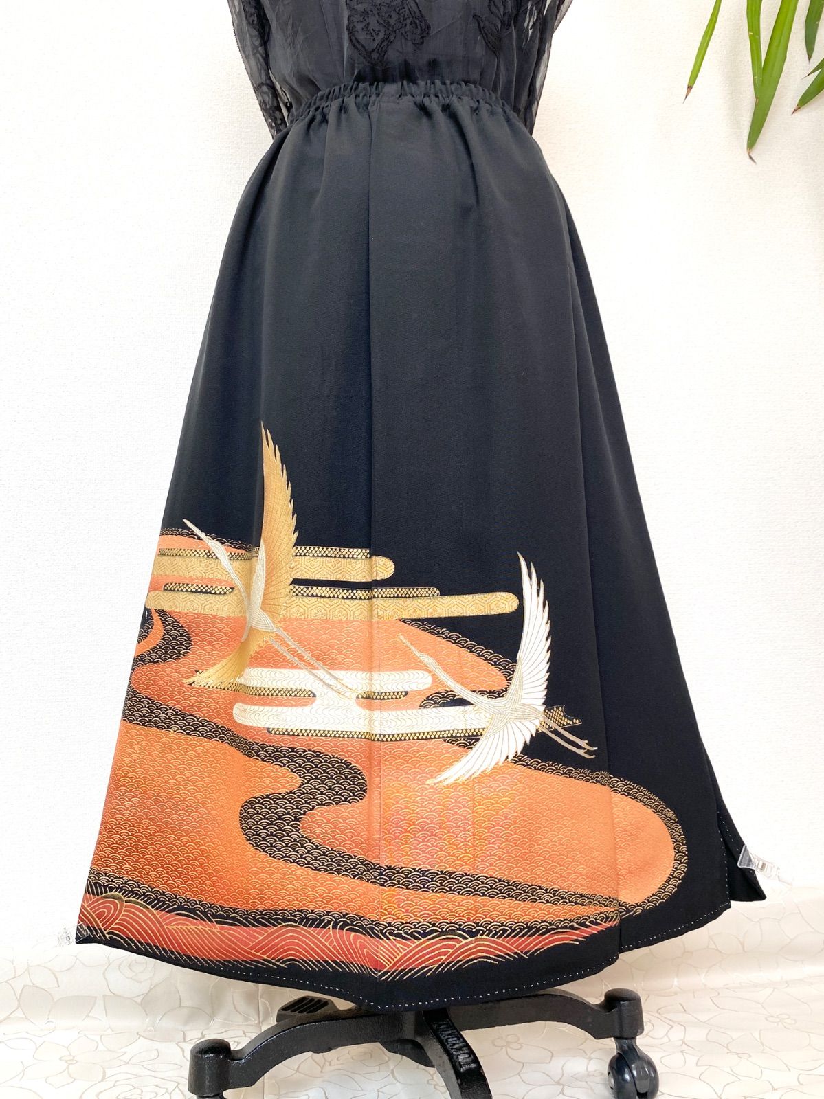 大人可愛いセレブ着物スカートフリーサイズ黒留袖着物リメイクウエストゴムロングスカート送料込みハンドメイドNO.6512