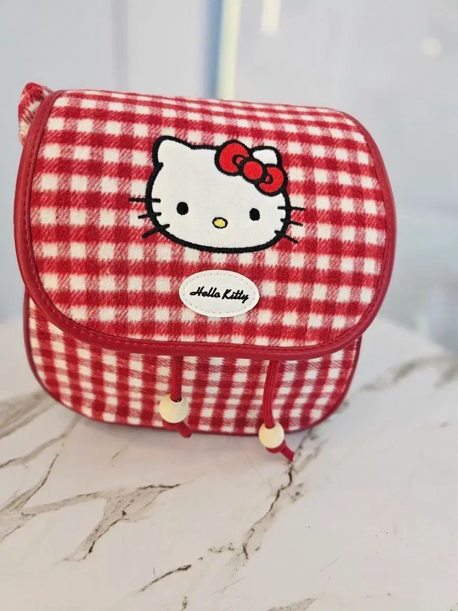 ハローキティ チェック柄 リュック リュックサック (新品)