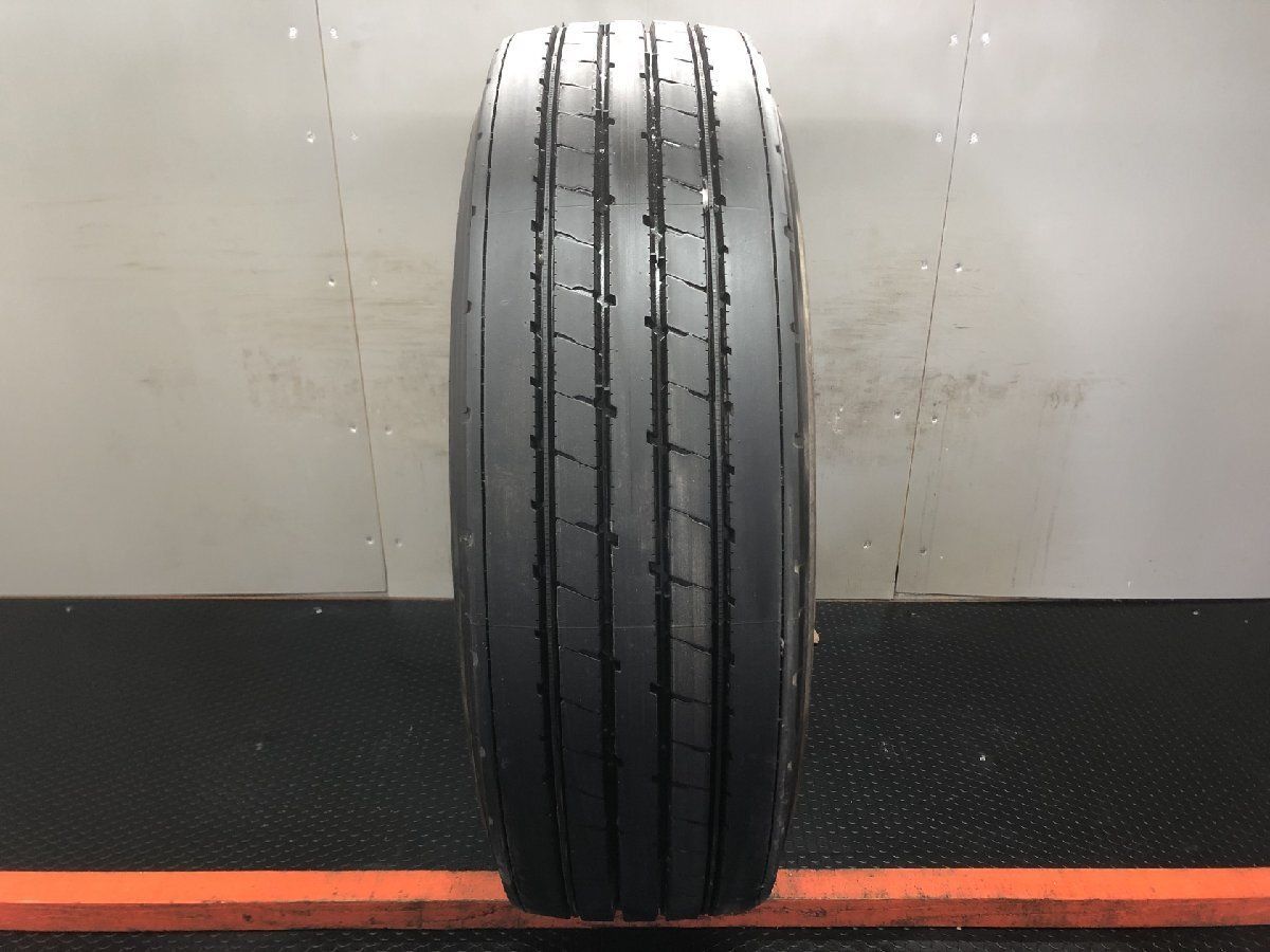 【新車外し】札幌発 引取OK BS R173 295/70R22.5 151/148J 22.5インチ トラックタイヤ 夏タイヤ 1本 24年製 積載車 大型トラック　(STT224)