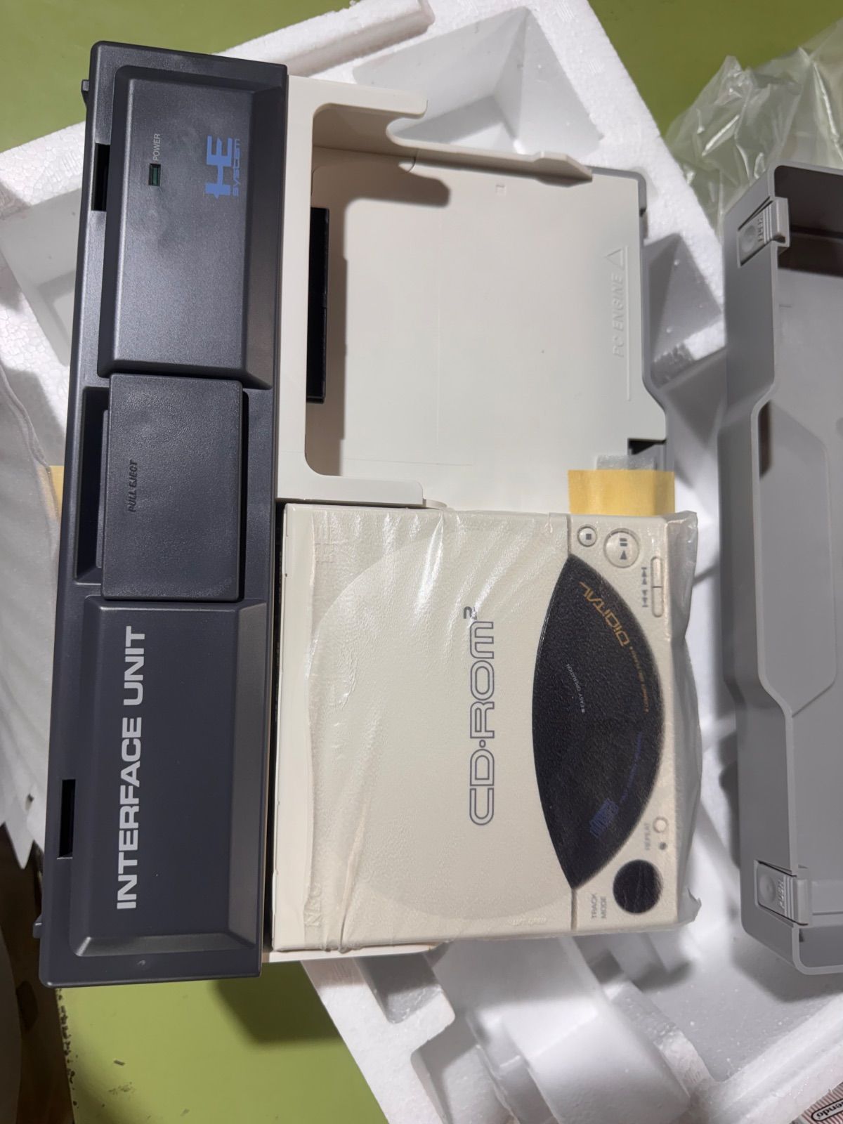 ほぼ未使用・極美品】NEC PCエンジン CD-ROM2 システム 箱付き - メルカリ