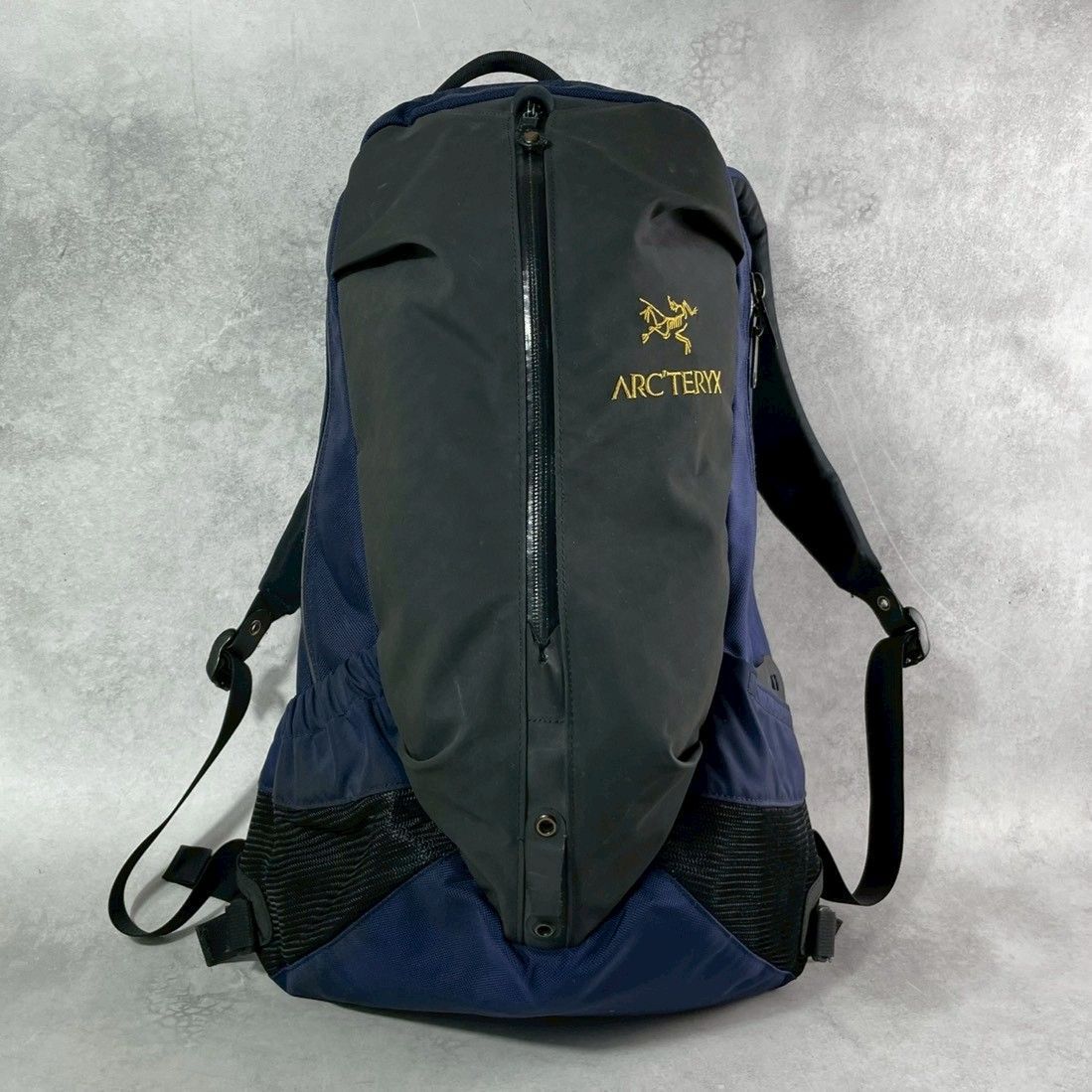 人気✨ARC'TERYX アークテリクス 40周年限定品 アロー22 BEAMS別注 黒
