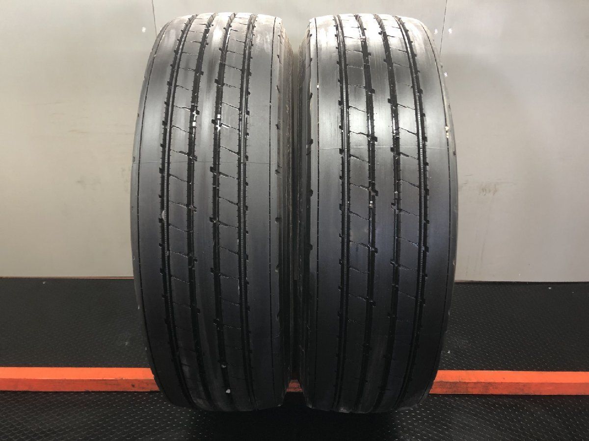 【新車外し】札幌発 引取OK BS R173 295/70R22.5 151/148J 22.5インチ トラックタイヤ 夏タイヤ 2本 24年製 積載車 大型トラック　(STT217)