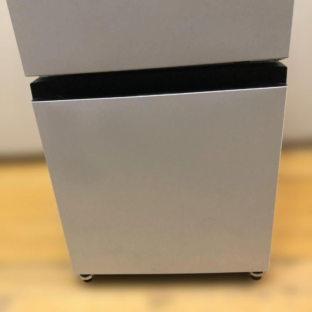 ほぼ未使用品 ハイセンス Hisense HR-D13E2W 2023年製 135L 2ドア 冷凍