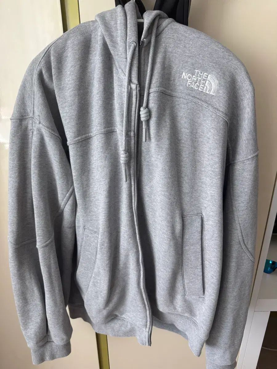 THE NORTH FACE ザノースフェイス フードジップアップ (サイズ 105)
