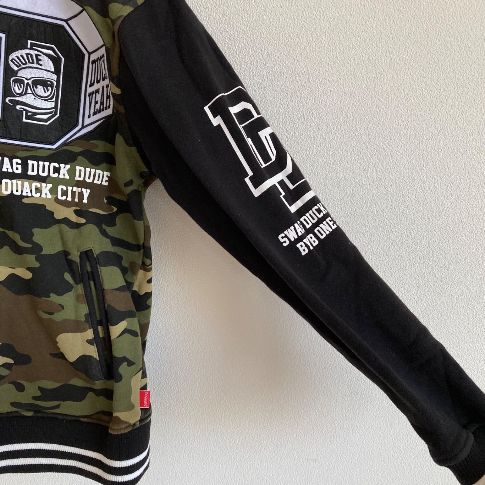 dack dude ダックデュード 迷彩 スタジャン L size カモフラ ロゴ