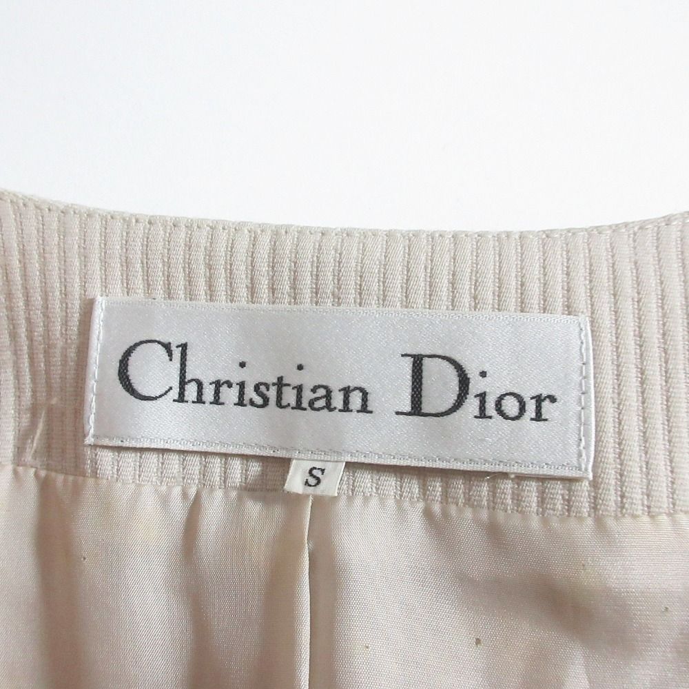 Christian Dior クリスチャンディオール ヴィンテージ CD 金ボタン ノーカラージャケット S ベージュ レディース 古着 中古 USED