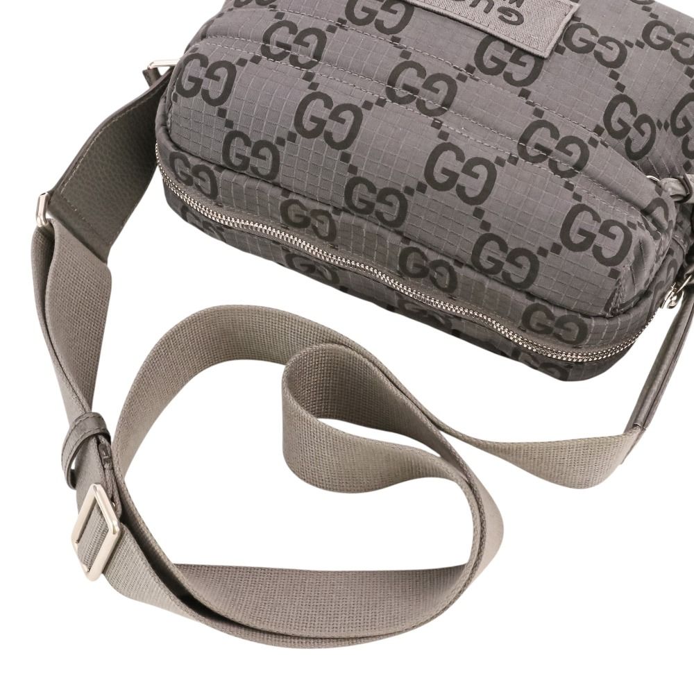 美品 GUCCI グッチ ECONYLON GG ポリエステル ショルダーバッグ