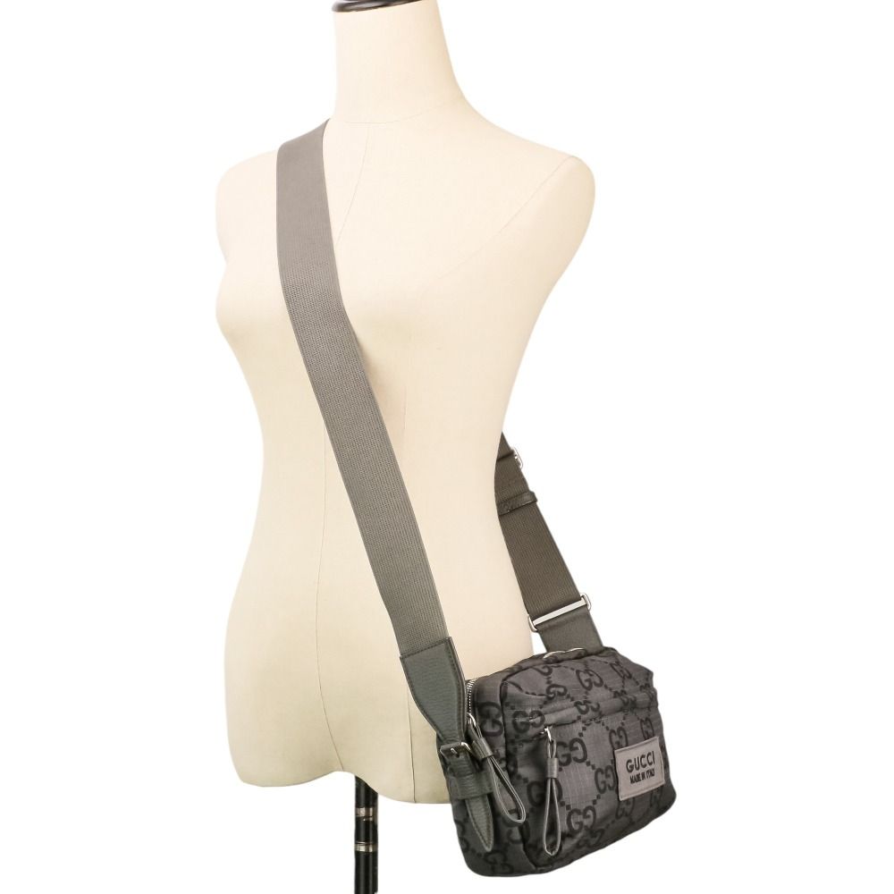 美品 GUCCI グッチ ECONYLON GG ポリエステル ショルダーバッグ