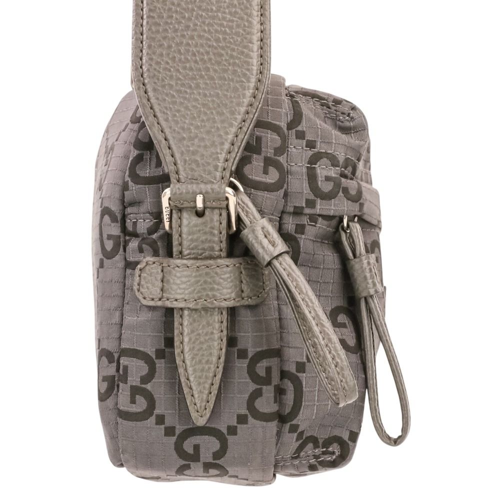 GUCCI ボディバッグ グレー グッチ ボディバッグ メンズ ブランド GUCCI イタリア 733868 グレー系