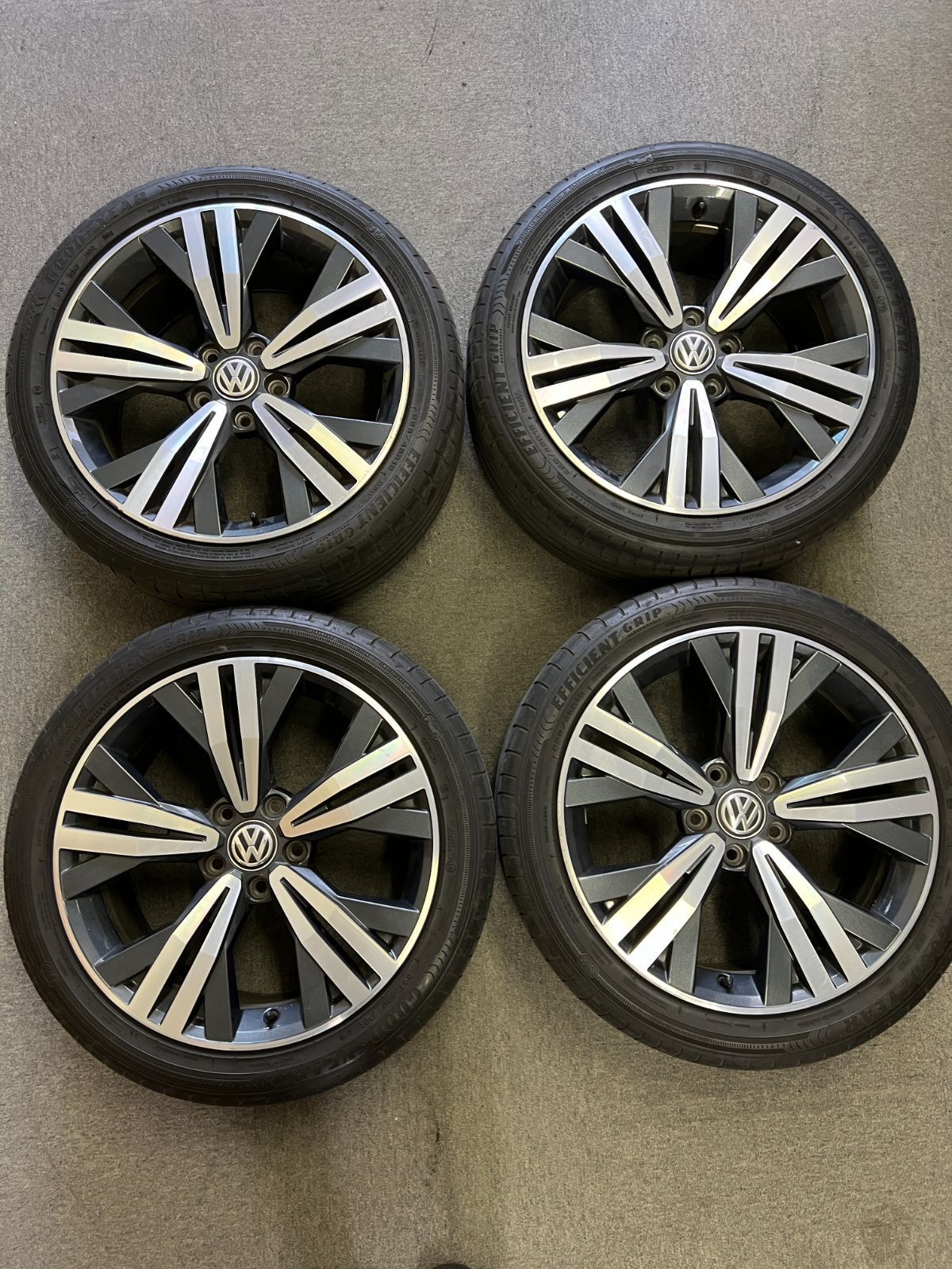 【フォルクスワーゲン】 ゴルフ オールトラック 純正 18×7.5J +45 PCD112 Volkswagen 225/45R15