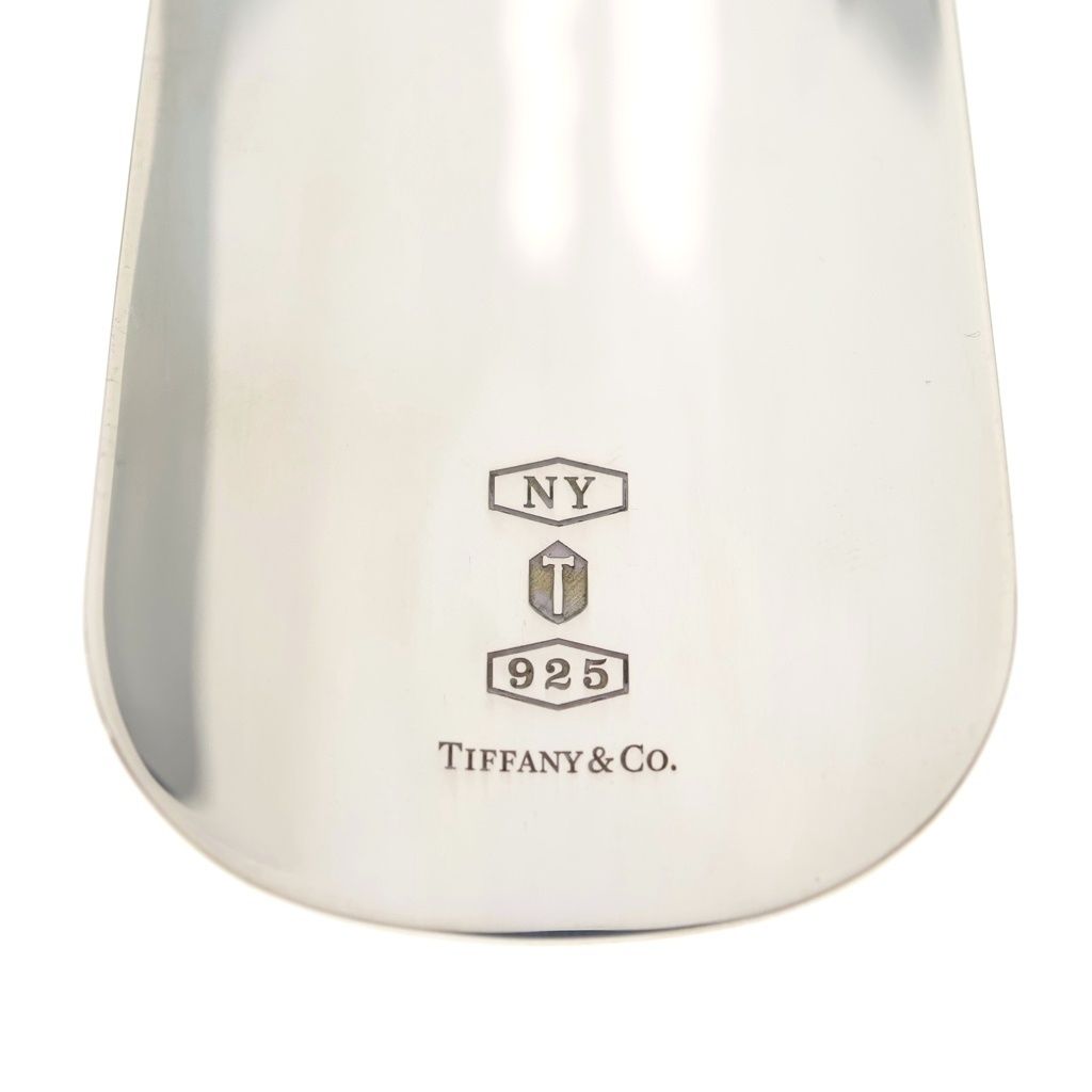 【中古】Tiffany & Co. Nike ティファニー ナイキ Shoehorn Sterling Silver Ag925 靴ベラ 総重量約73.28g シューホーン コラボ 限定品 シルバー925 誕生日プレゼント 日常使い コレクション用 A2502743【無料ギフトラッピング承ります】 TIFFANY & Co. (ティファニー) ×NIKE Shoehorn ナイキ シューホーン 靴