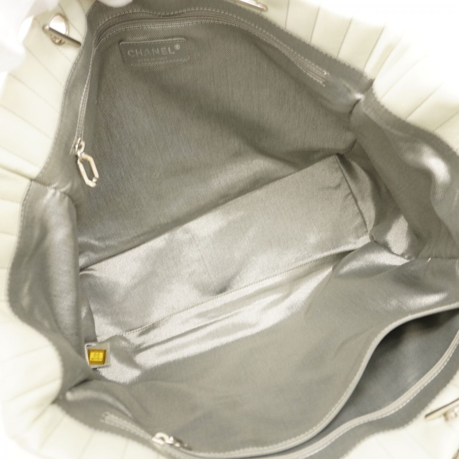 シャネル ニューマドモアゼル チェーントートバッグ 美品 シャネル 