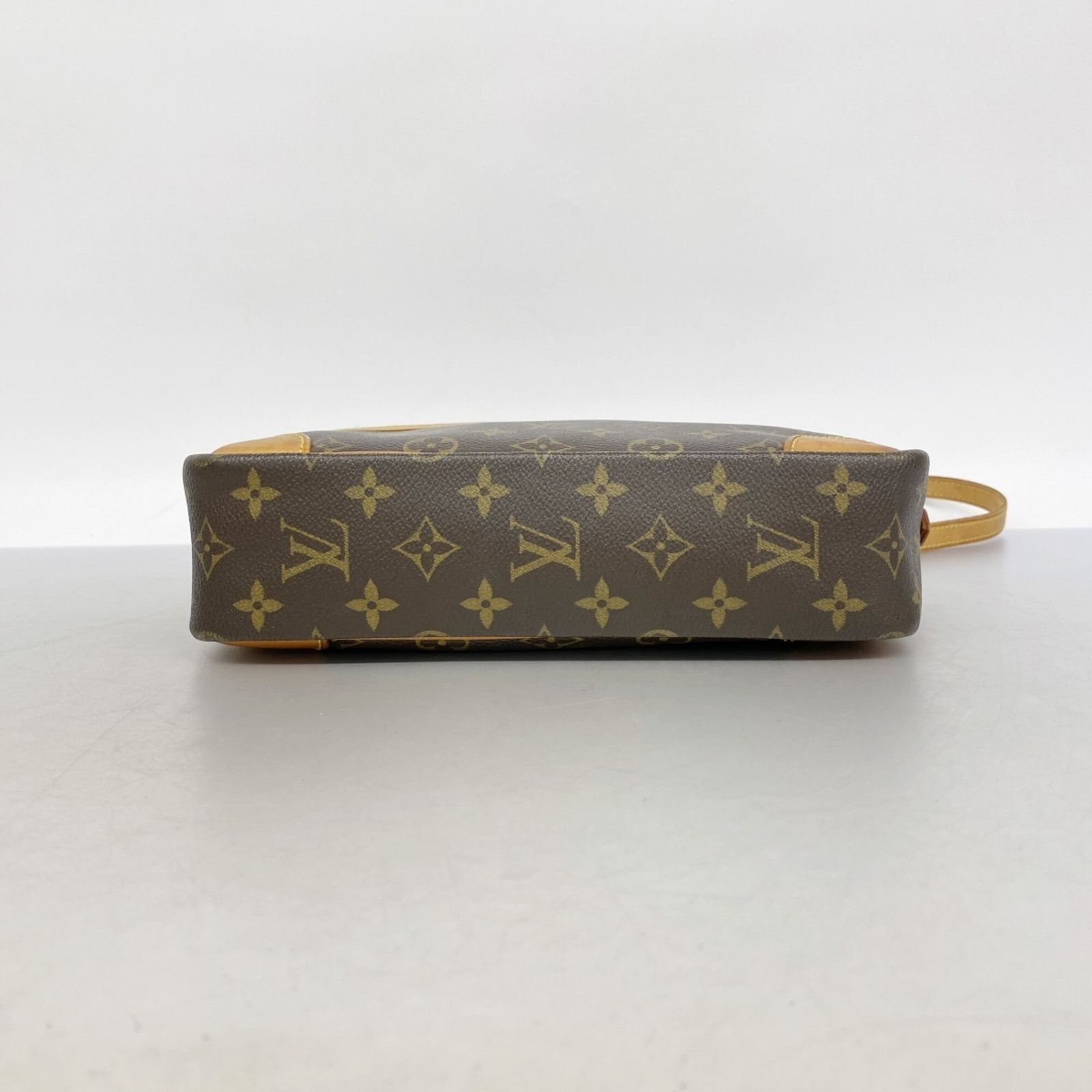 ルイ・ヴィトン(Louis Vuitton) ルイ・ヴィトン ショルダーバッグ 