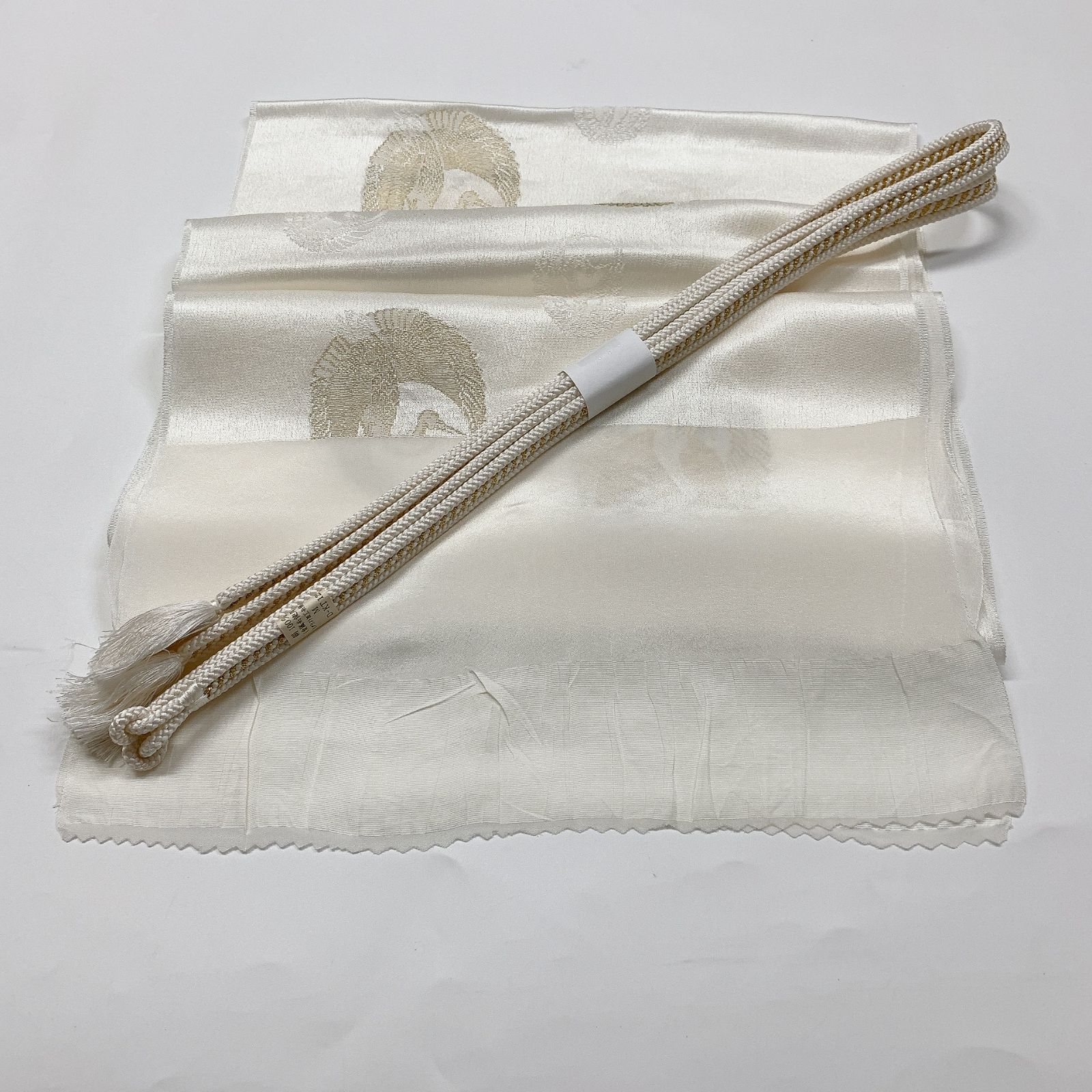 ［8008］帯締め 帯揚げ セット 舞鶴丸文様 金糸 白 正絹 着物 帯絞め