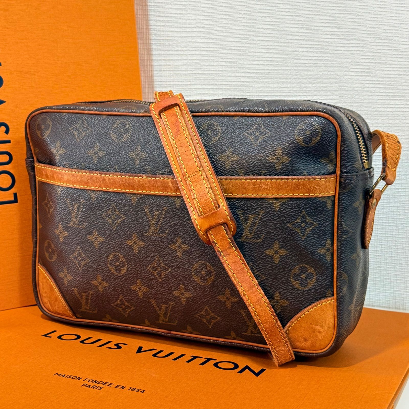 LOUIS VUITTON ルイヴィトン モノグラム トロカデロ30 美品 - メルカリ