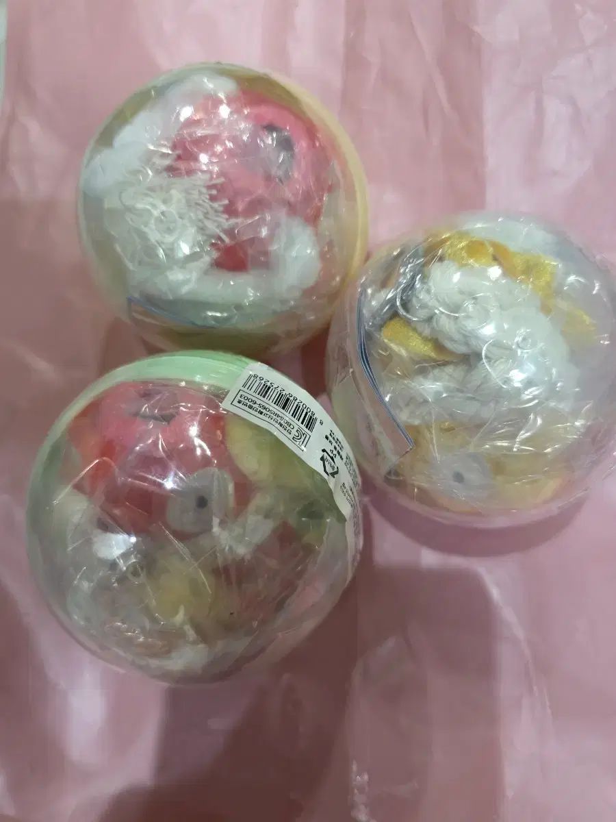 ポケットモンスター 30周年 聖水ポップアップ ヒンバス 厄除け キーホルダー 3種 セット 黄金 ヒンバス