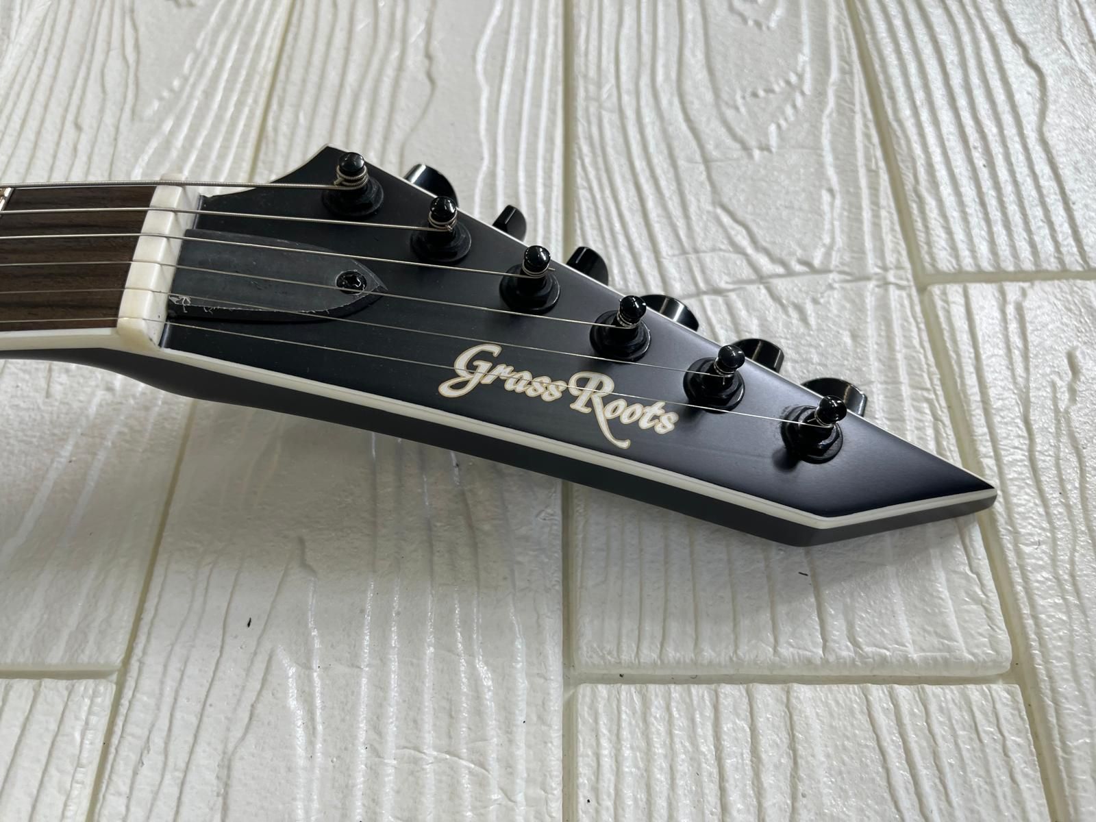 美品】GRASSROOTS G-HORIZON-FX BKS エレキギター - メルカリ