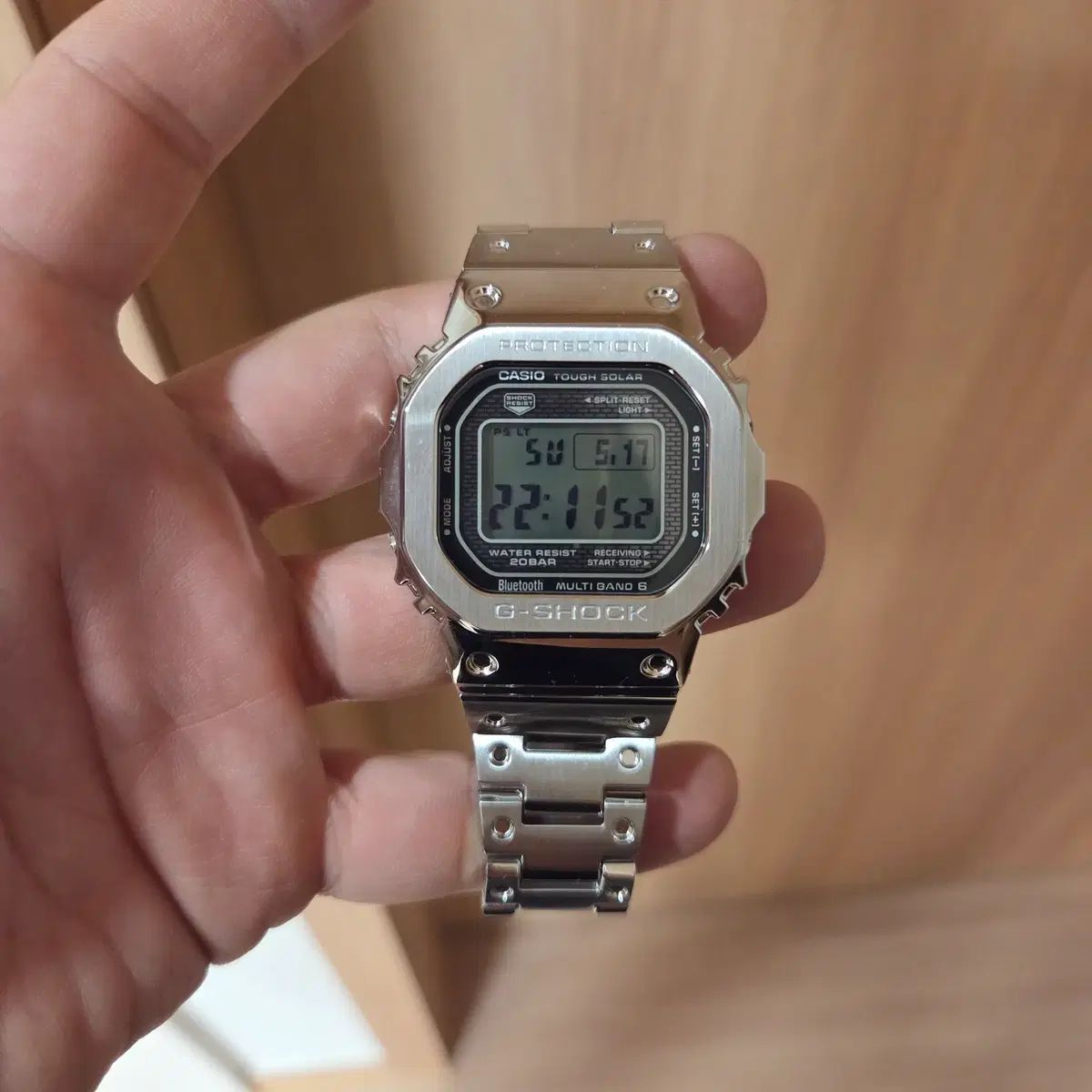 CASIO G-SHOCK ジーショック GMW-B5000D-1DR 出品 - メルカリ