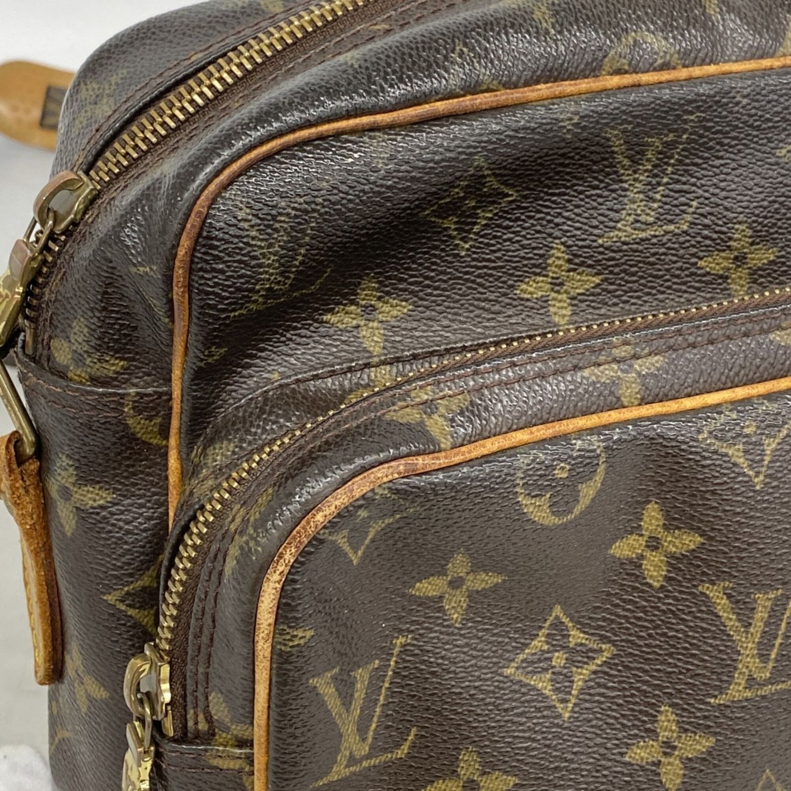 ルイ・ヴィトン(Louis Vuitton) ルイ・ヴィトン ショルダーバッグ 