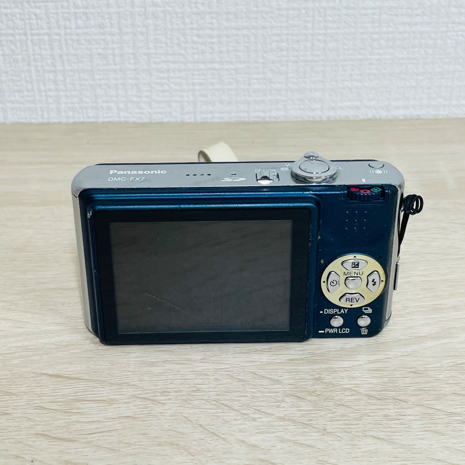 Panasonic LUMIX DMC-FX7 デジカメ - メルカリ