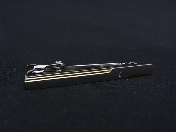 ■美品■ YVESSAINTLAURENT イヴサンローラン タイクリップ ネクタイピン アクセサリー ビジネス 紳士 メンズ シルバー系 DN1785