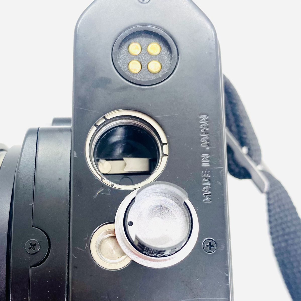 美品! Nikon ニコン FE + NIKKOR Ai 50mm F1.4 フィルムカメラ 清掃 美品! Nikon ニコン FE + NIKKOR Ai 50mm F1.4 フィルムカメラ 清掃