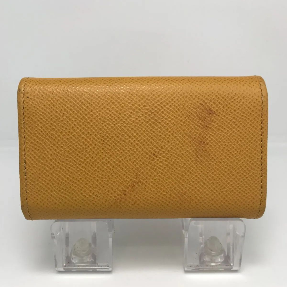 Salvatore Ferragamo フェラガモ 6連キーケース PVC 1026 - メルカリ