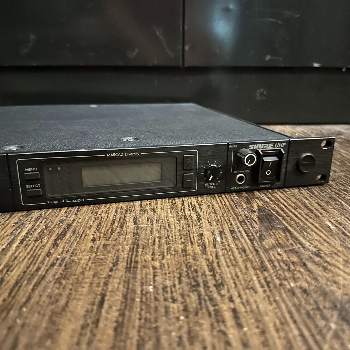 Shure UHF U4S-JB ワイヤレス レシーバー B帯 1Uサイズ PA機器 音響