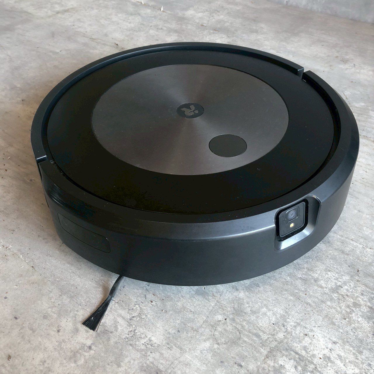 美品】iRobot ルンバ j7 ロボット掃除機 本体 充電ドック付き - メルカリ
