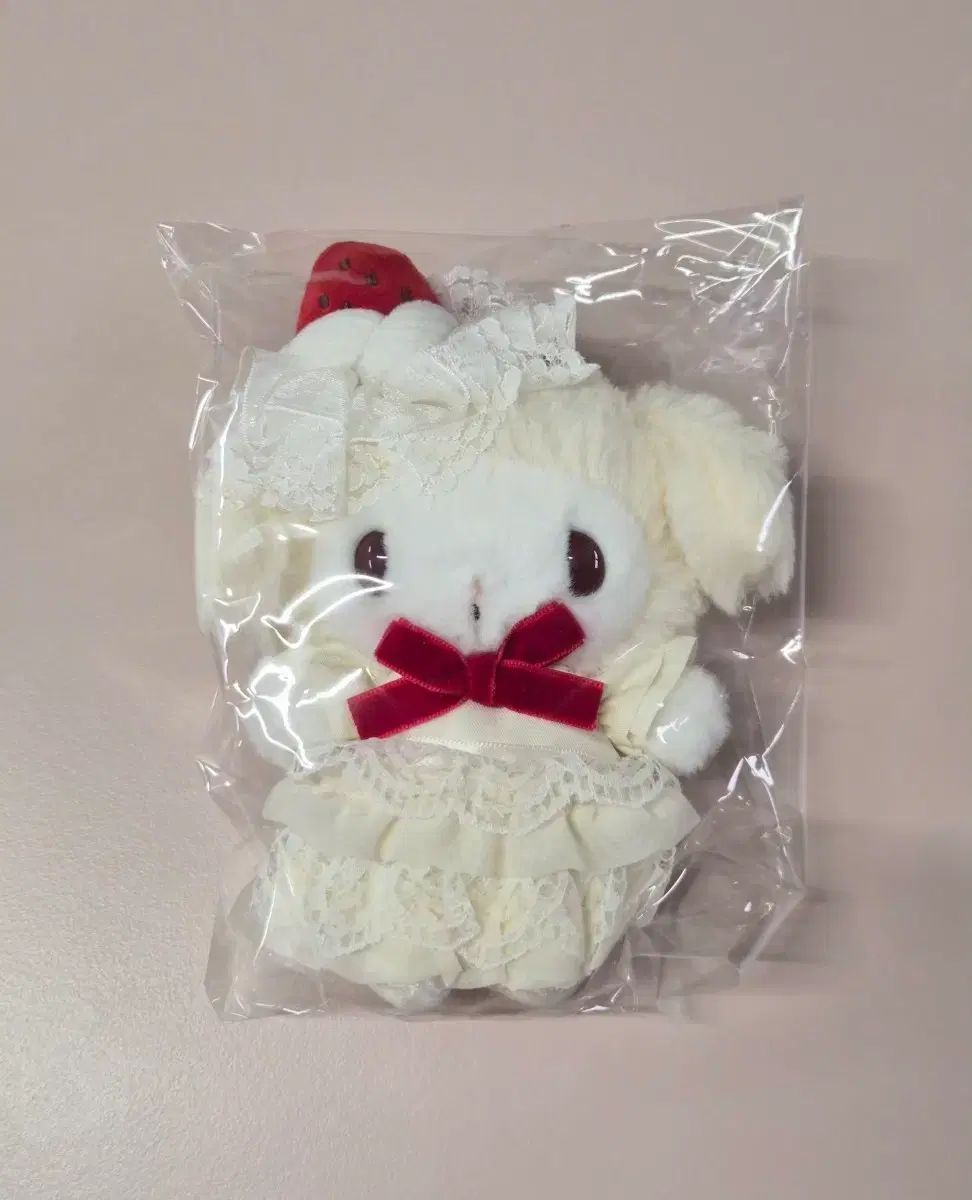 サンリオ 正規品 マイメロディ ショートケーキ いちご スポンジ キーホルダー ぬいぐるみ マスコット