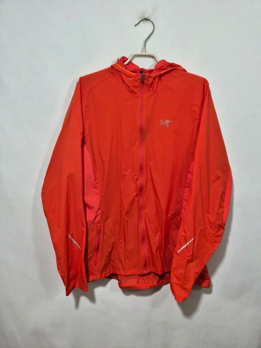 ARC'TERYX アークテリクス レディース 軽量 ウィンドブレーカー ジャケット 正規品