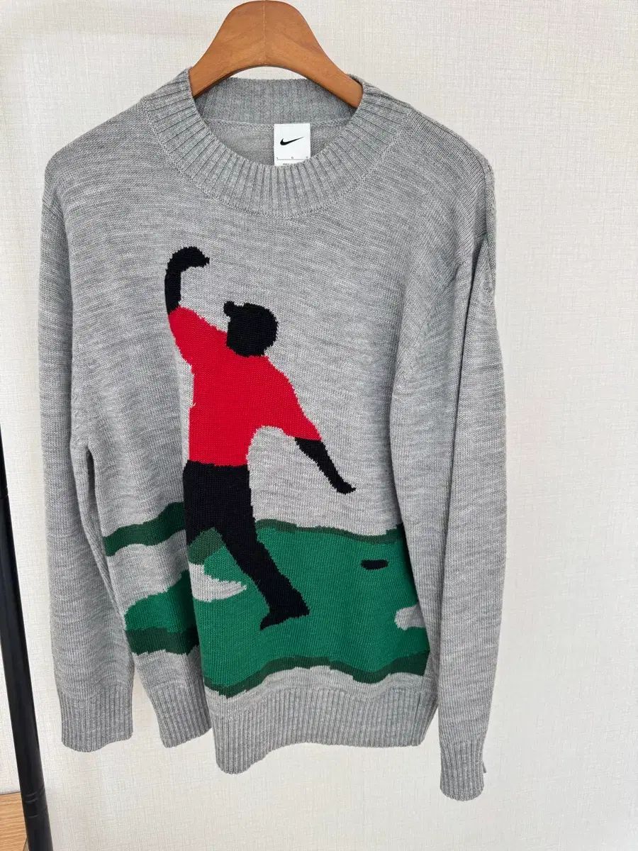(ほぼ新品) NIKE タイガー・ウッズ L ゴルフニット