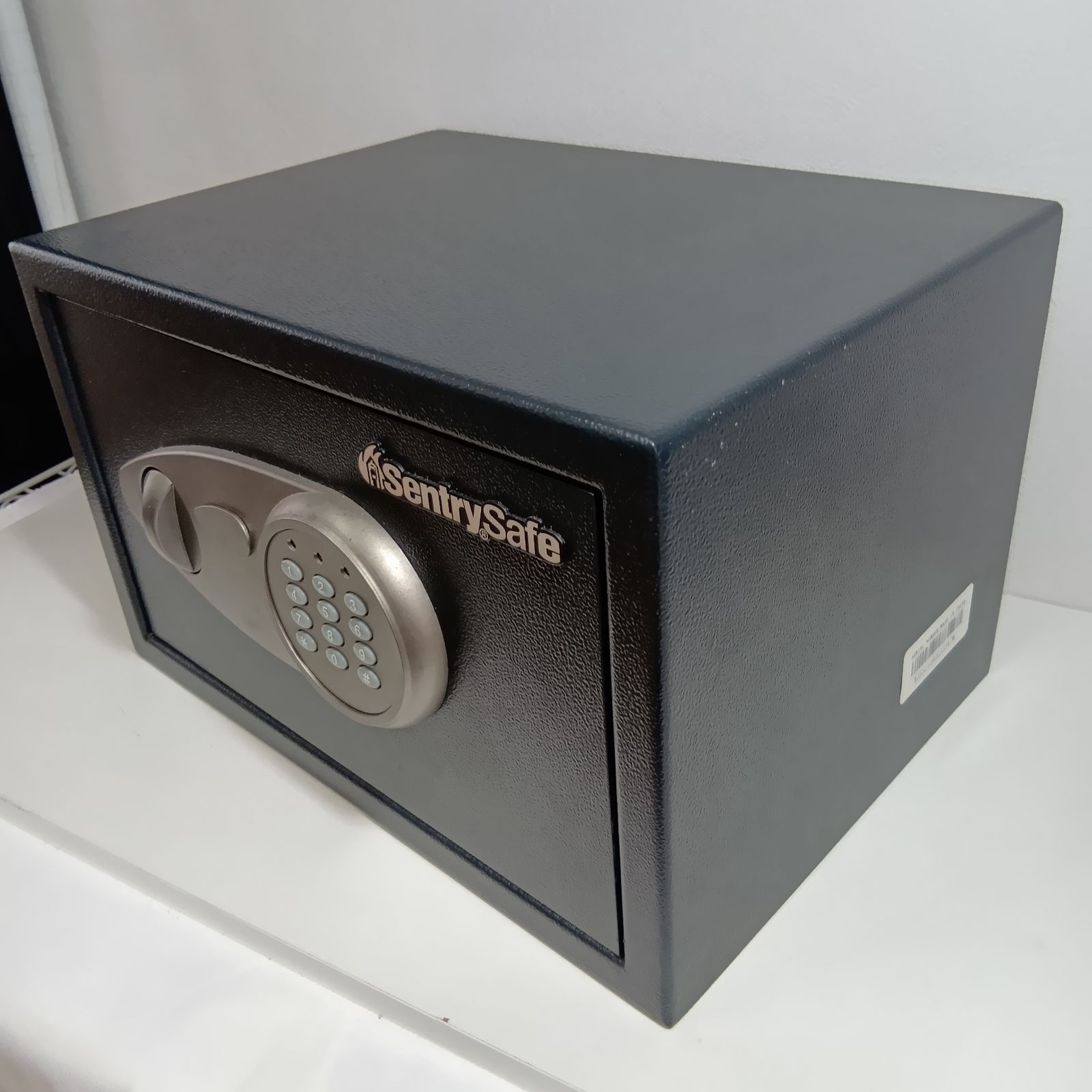 N SentrySafe セントリー パーソナルセキュリティ 保管庫 金庫 X055