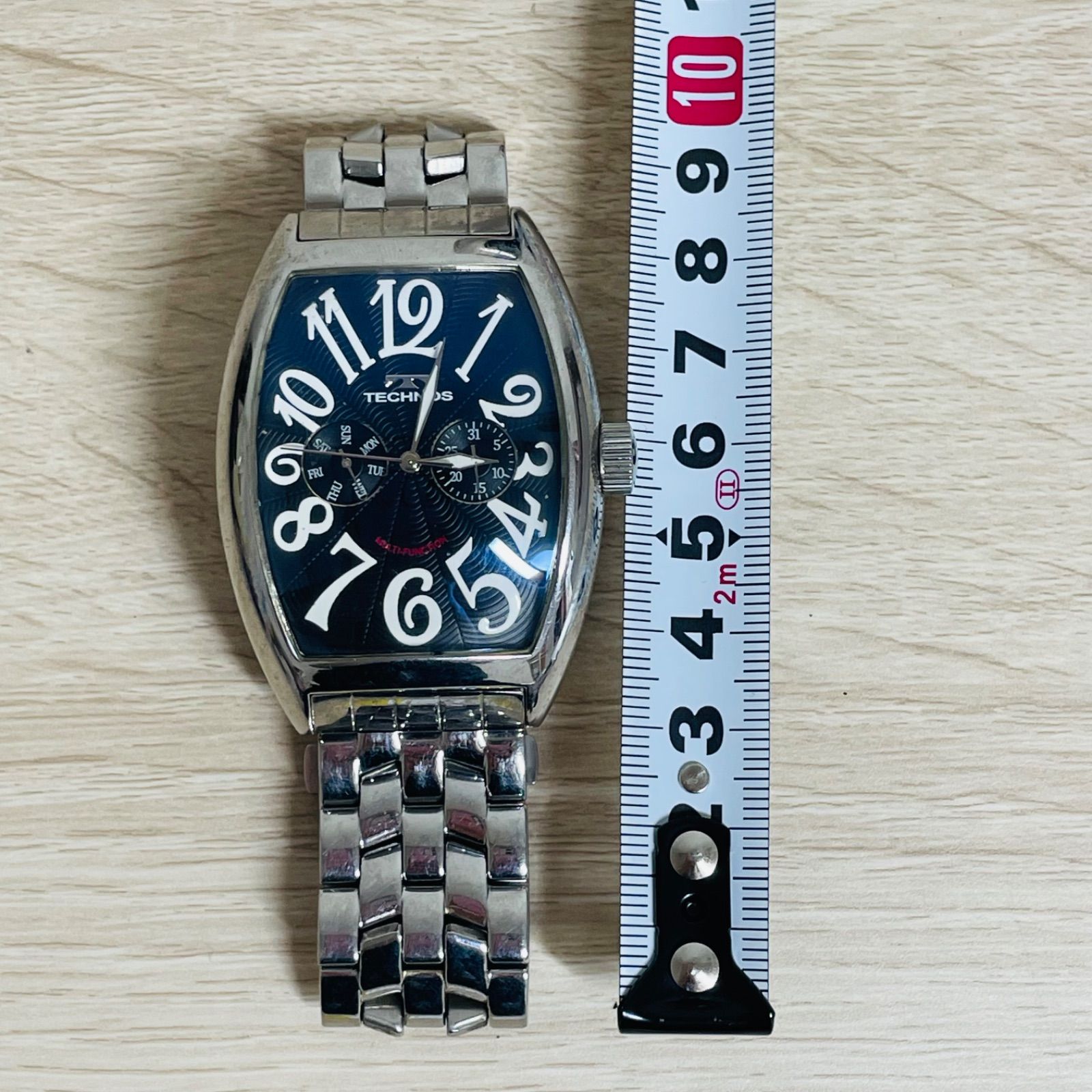 TECHNOS T4276 メンズ腕時計 黒文字盤 箱付 - メルカリ