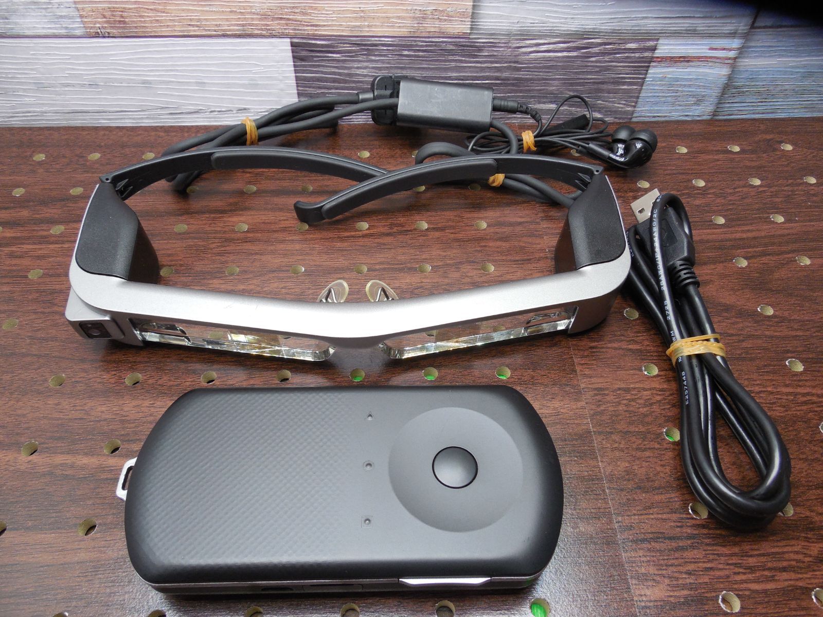 【R2354】EPSON MOVERIO BT-300 スマートグラス
