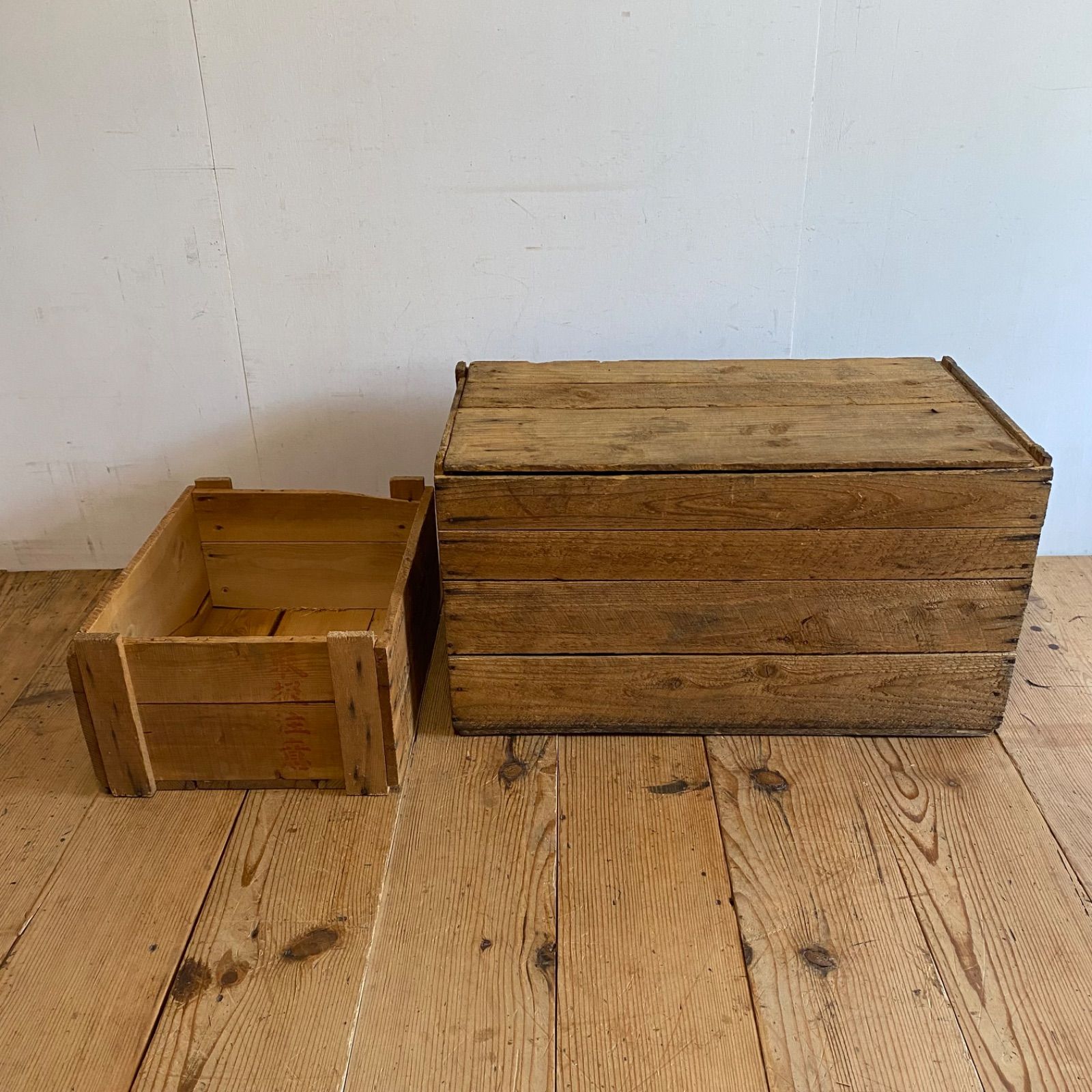 木箱 古材 古道具 通販】足場板古材(OLD ASHIBA)の板材やインテリア雑貨・家具 国産杉の