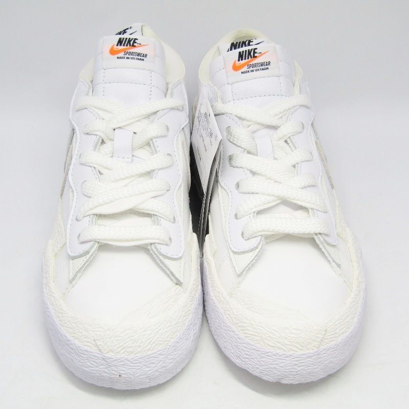 未使用 NIKE × SACAI ナイキ 24cm BLAZER LOW DM6443-100 ホワイト